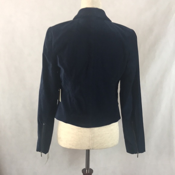 NWT Hinge Velvet Cropped Navy Blue Blazer with Suede Lapel Size M - Picture 4 of 11